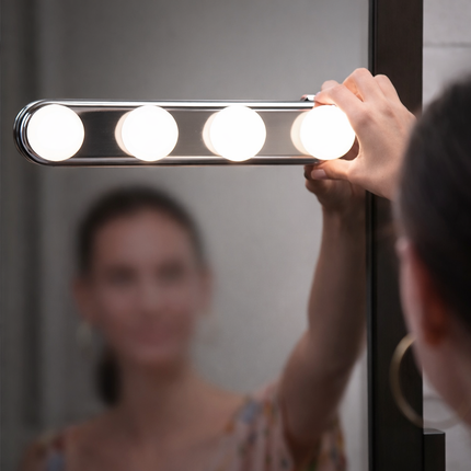 White 4-Bulb Vanity Mirror Light
